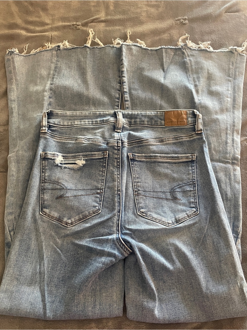 American Eagle Outfitters Light Blue Frayed Wide Leg Jeans - Picture 4 of 5